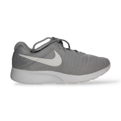NIKE Tanjun
