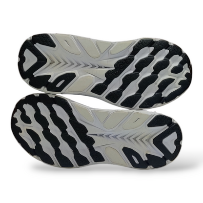 HOKA ONE ONE Clifton 8