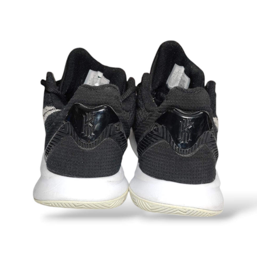 Nike Zoom Kyrie Flytrap 2