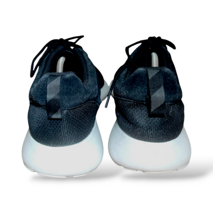 Nike Roshe Run Suede Swoosh