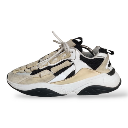 Bone Runner Spade A