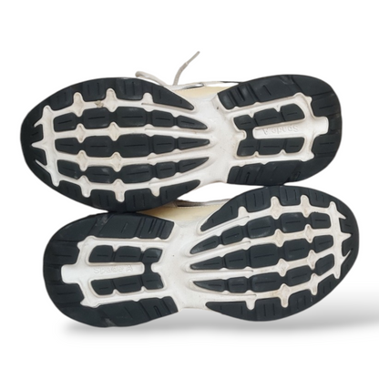Bone Runner Spade A